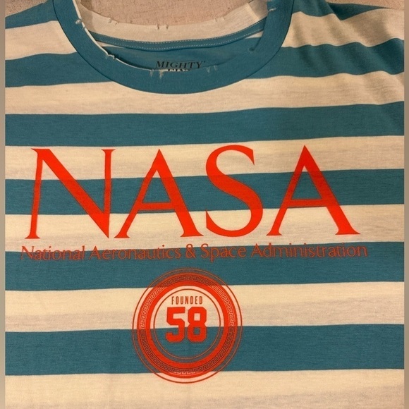 Mighty Fine NASA Cropped Tee Size 2X - Picture 2 of 6